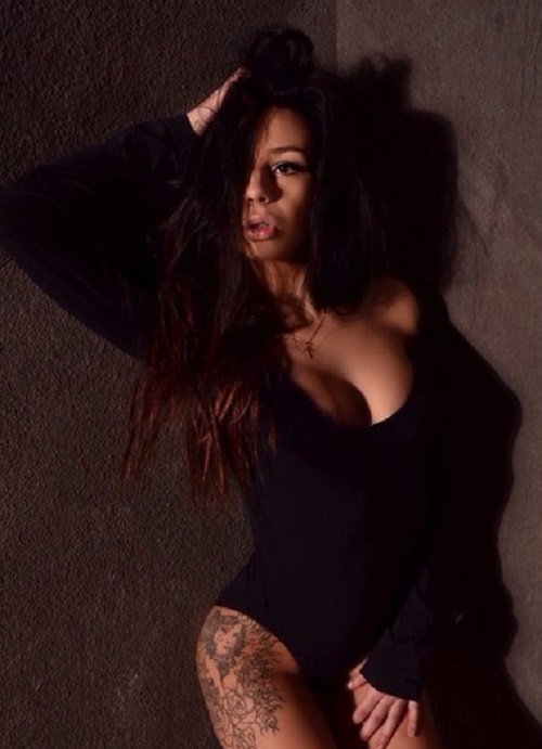 Девушка, встречусь с девушкой Девушка, встречусь с девушкой